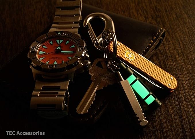TEC Accessories A3 Embrite Glow Fob｜蓄光キーチェーン・グリーン